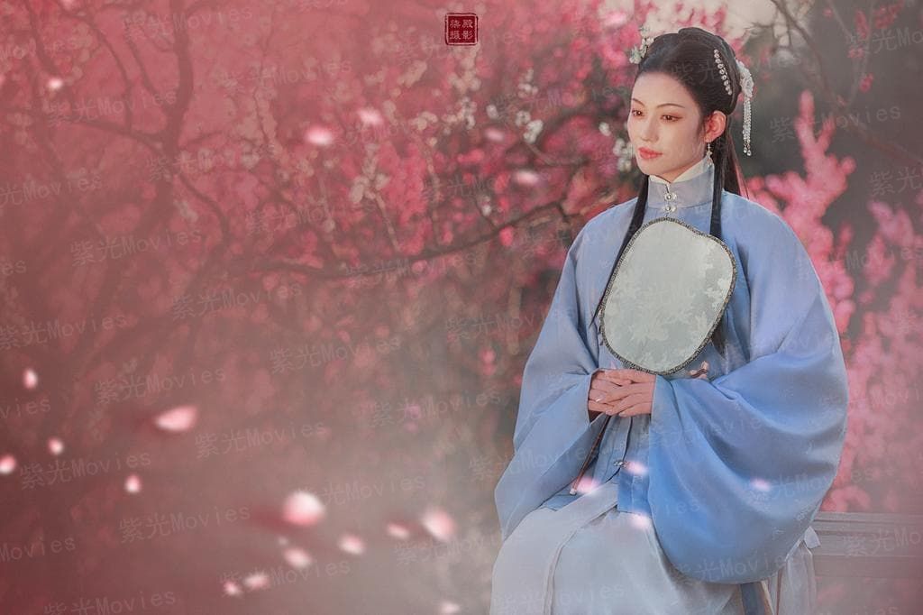 阴花十月